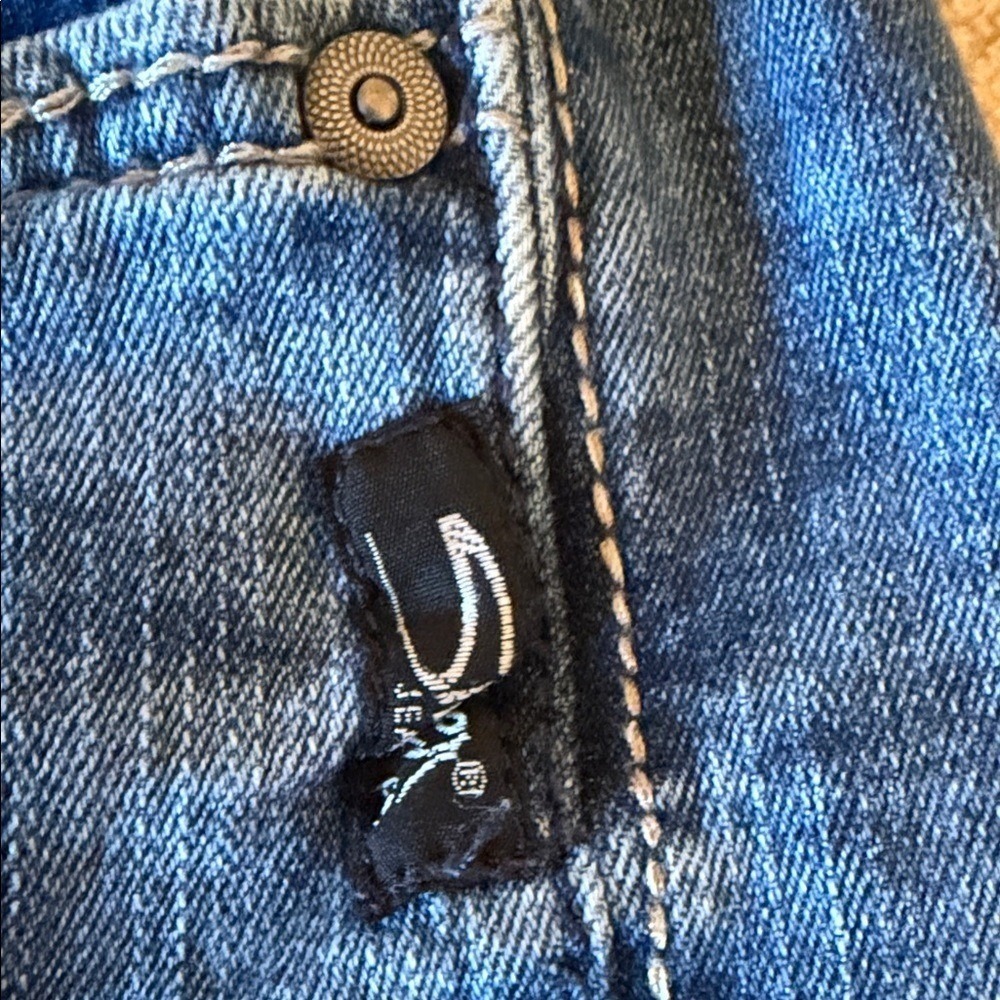 Silver Jeans Co Girlfriend Mid Rise Distressed Slim Jeans Blue SZ 18 L29 W27137 - Picture 6 of 8